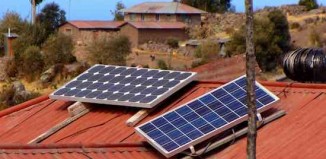 solar panels on Peruvian shack-Julia Manzerova-CC-Flickr