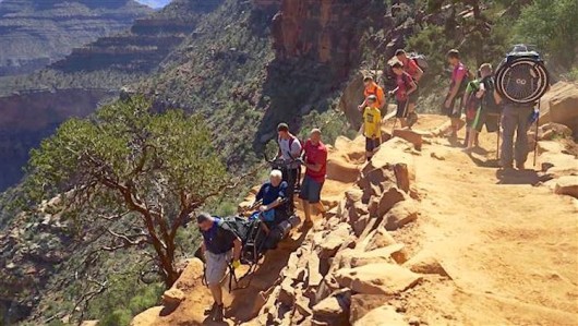 Sons & Grandsons Haul Paralyzed Dad Into Grand Canyon for Trip of ...