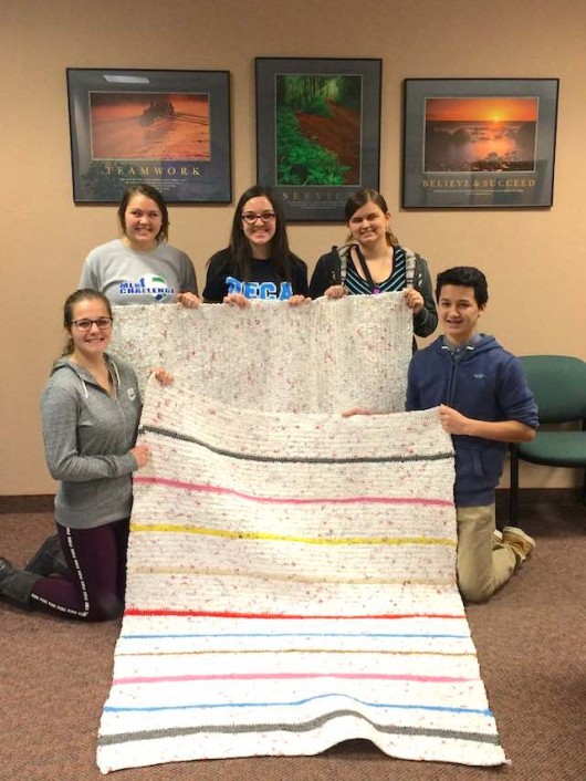 Students Crochet Plastic Bags Into Sleeping Mats for the Homeless