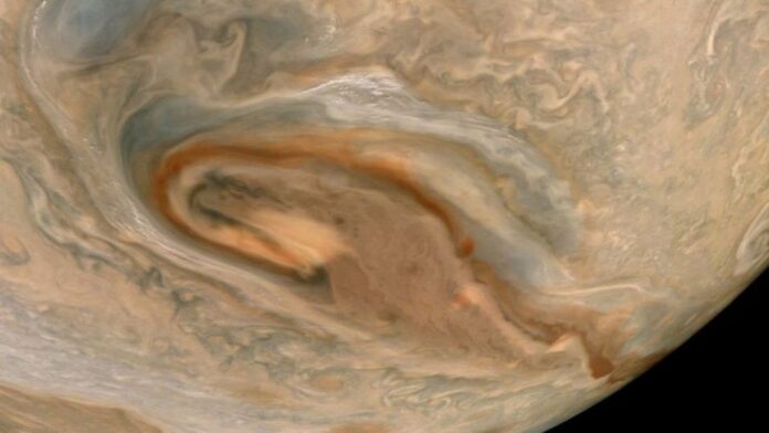 Giant Storms on Jupiter Captured By Incredible NASA Images Sent From ...