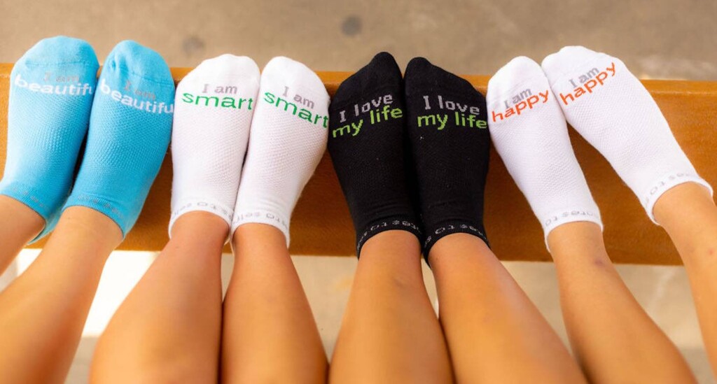 Send an Inspiring Message Every Day With These Positive Affirmation Socks –LOOK