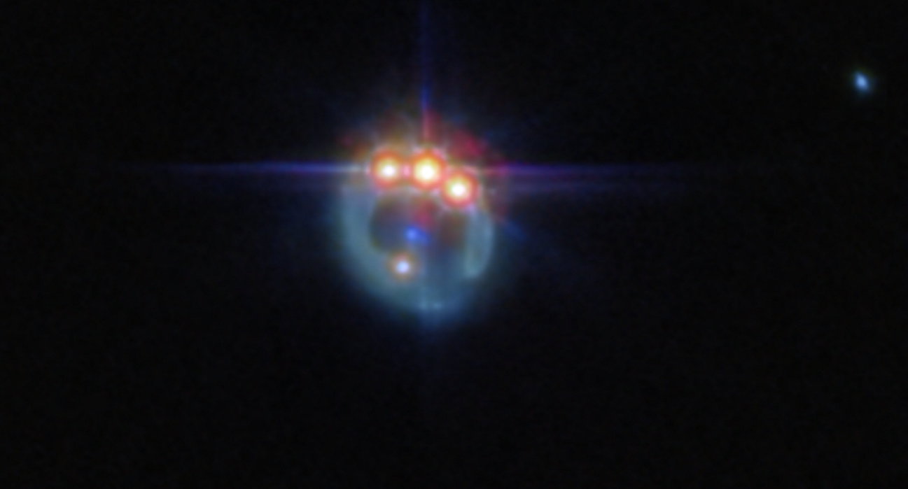 Scientists Have Spotted a ‘Bejeweled Ring’ in Space – Revealing a Sparkling Quasar